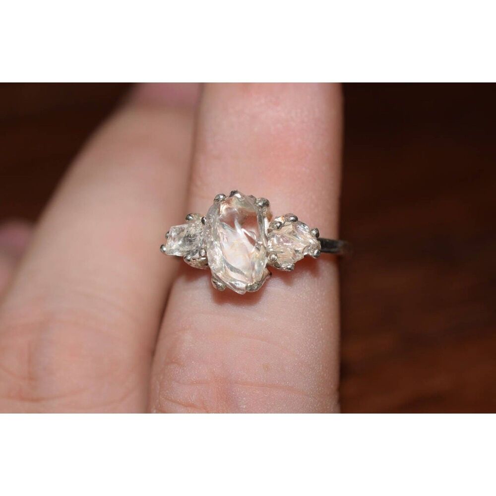 alternative raw diamond engagement rings, raw crystal size 4 5 6 7 8 8 9 10 11
